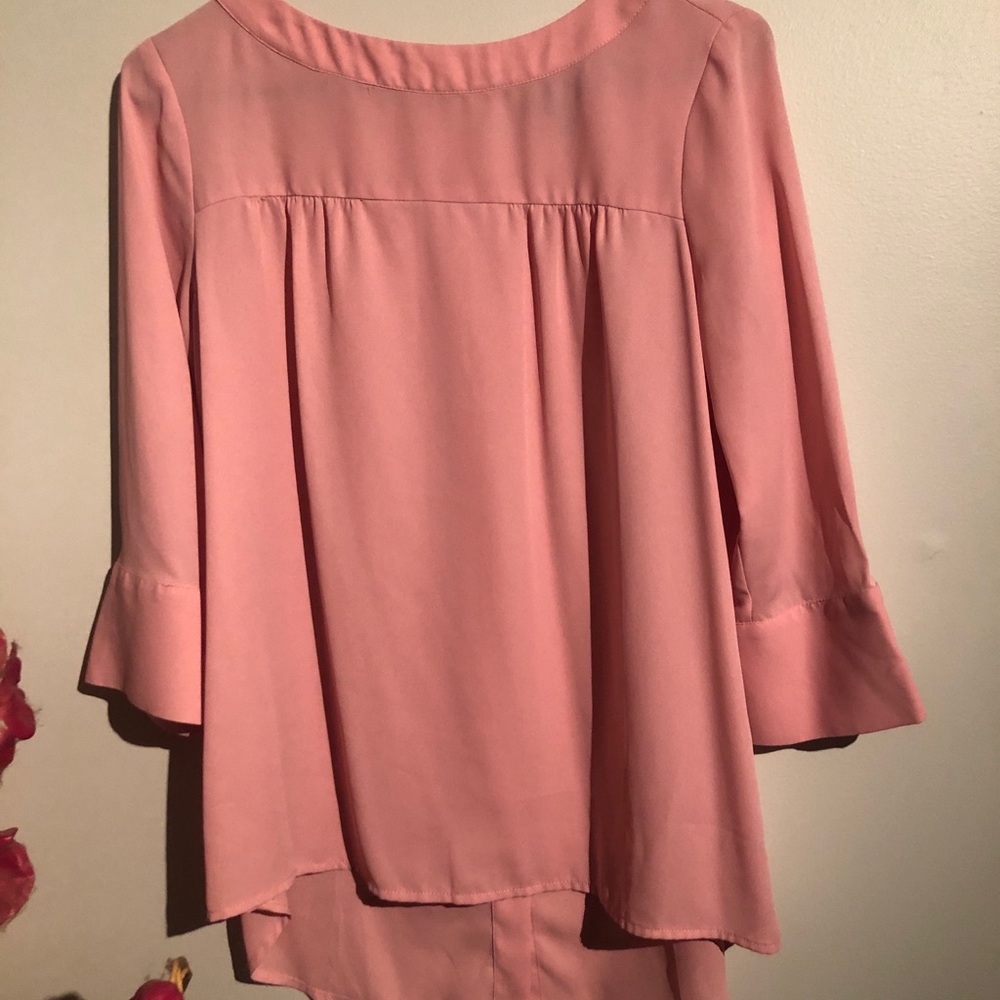 Banana Republic Blouse | Button Down Back